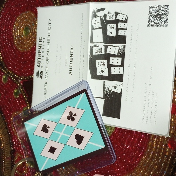 Tiffany & Co Playing Card With Fashion Keychain - Picture 4 of 15